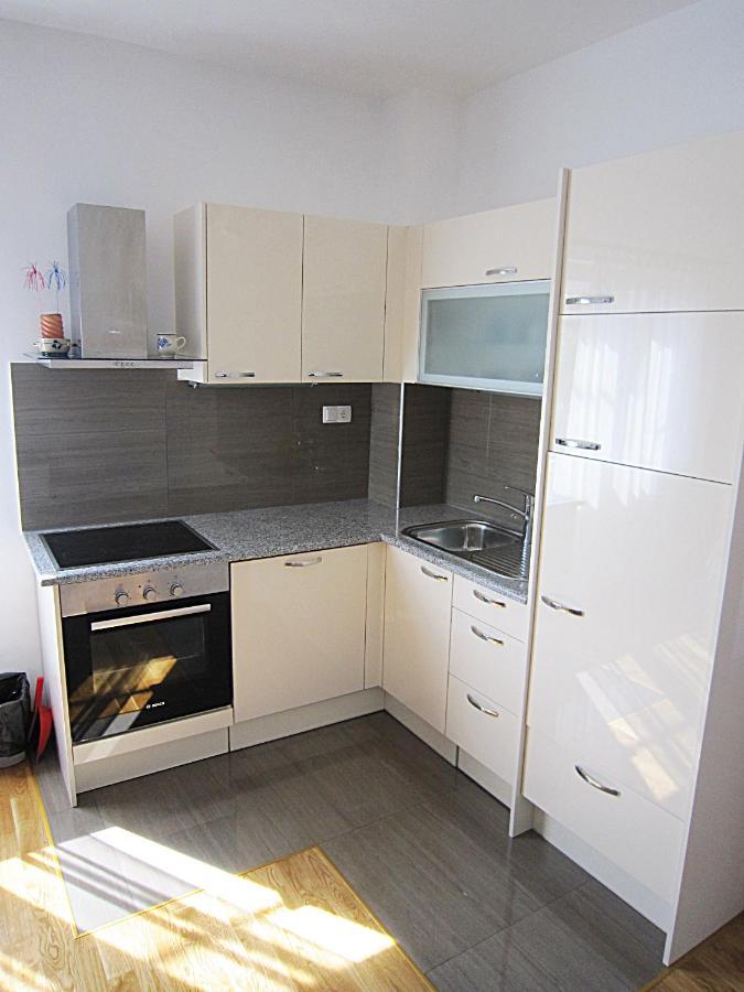 Villa Lucia Premium Rooms Primošten Екстериор снимка