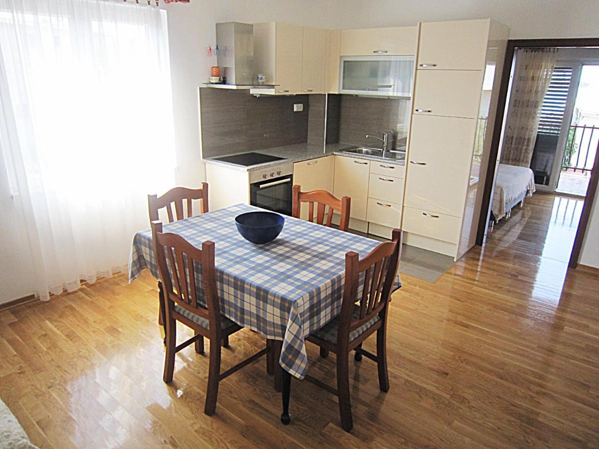 Villa Lucia Premium Rooms Primošten Екстериор снимка